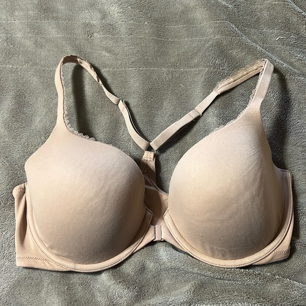 Victoria Secret front clasp race back bra 36D